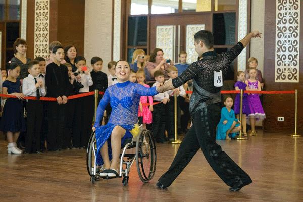 В Астане проходит Чемпионат Казахстана по танцам на колясках. Чемпионат проходит в рамках IV республиканской Танцевальной Олимпиады.